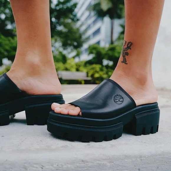 Timberland Everleigh Slide Sandals - Picture 1 of 5